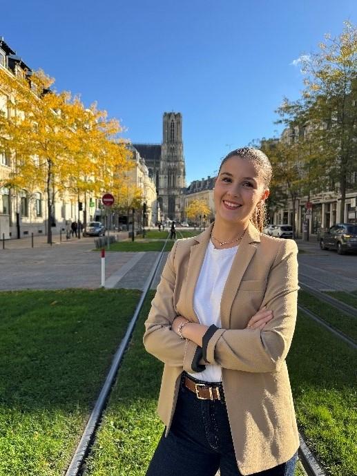 Inès AIT-YAHIA, Conseillère en location chez Century 21 Martinot Immobilier à REIMS